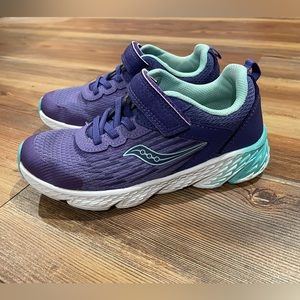 COPY - Little Girls Saucony Velcro Athletic Shoes 13.5